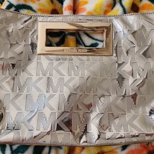 Michael‎ Kors Berkley Clutch, gold metallic monogram, clutch